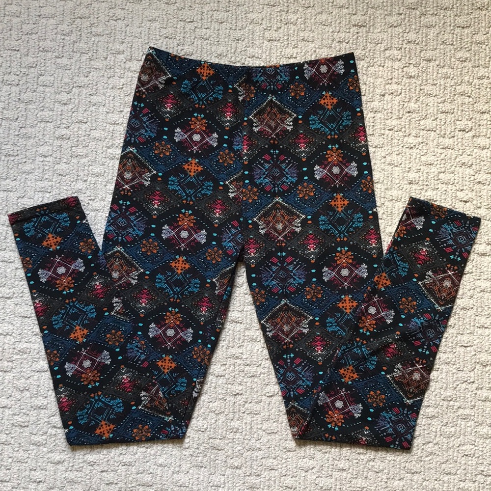Multicolored Abstract Patterned Leggings